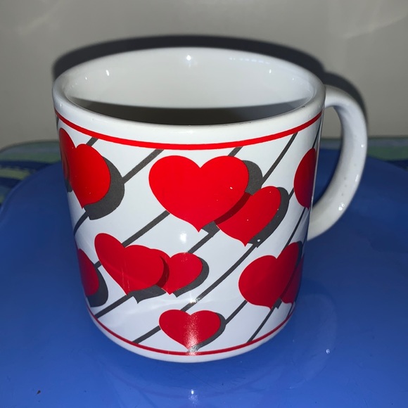 Other - ❗️White Coffee Cup/Mug with Red Hearts